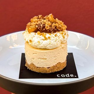 Холодний чізкейк лотус-яблуко