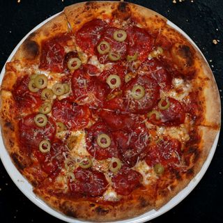 Піца  Чорізо від шефа  (500г) 32см