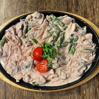 Сковорідка зі свининою (380гр)