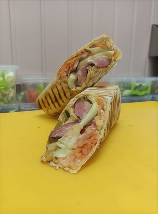 Хот-дог копчена сосиска