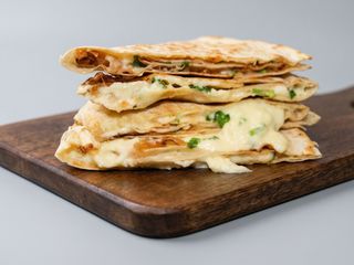 Лаваш з сиром