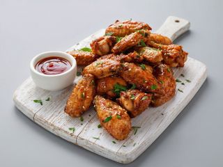 Пікантні Кур'ячі крильця ( порція 5 шт )