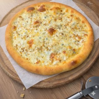 Піца Французька 20см! (4 сира)