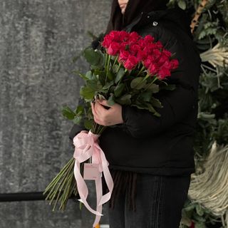 Малинова троянда Росбері 25 шт