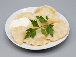 Вареники з картоплею (180г)