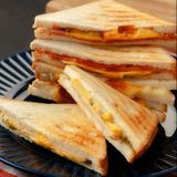 Сендвічі з куркою (200/120/30/30г)