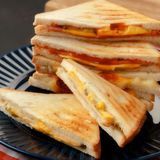 Сендвічі з телятиною (200/120/30/30г)