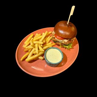 Бургер з рваною свининою