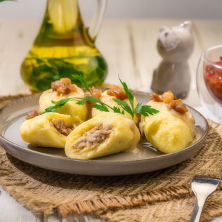 Кнедлі картопляні з м'ясом 255 г.