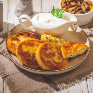 Зрази картопляні з сиром та кропом 320 г.