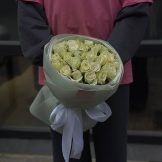 27 троянд Атена 