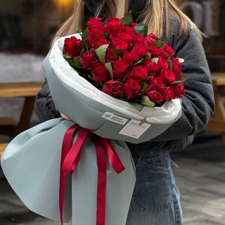 35 троянд Ред Таказі