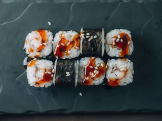 Макі вугор (8шт/120г)