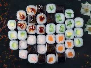 PremiumBox Макі (40шт/580г)