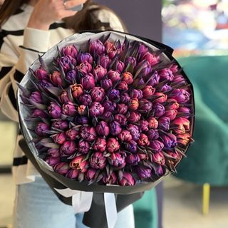 101 космічний тюльпан