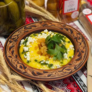 Банош з бринзою (300/30 г)