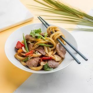 Удон з телятиною