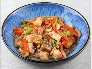 Фунчоза з куркою
