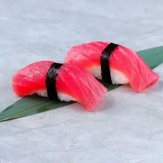 Суші тунець (2 шт)