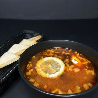 Солянка м'ясна (400 мл)