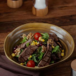 Салат Батумський