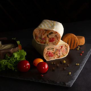 Фалафель (в лаваші)