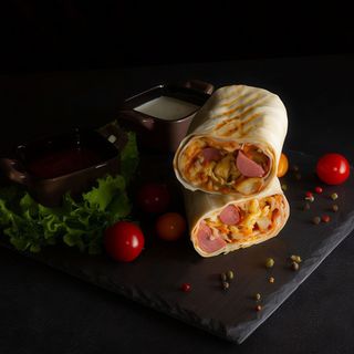 Хот Дог Три сира (в лаваші)