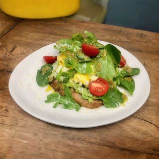 Авокадо-тост