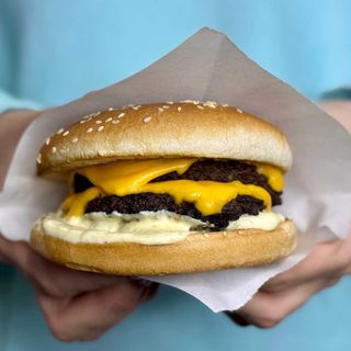 Подвійний чізбургер