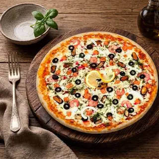 Піца Наутико з морепродуктами (550г)