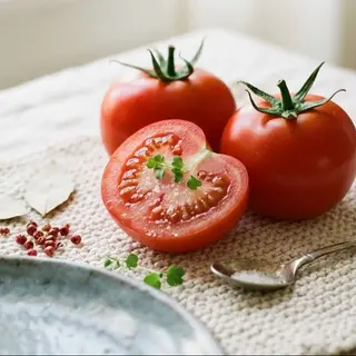 Томати