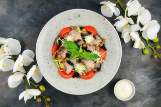 Паста з телятиною та чорносливом (460г)