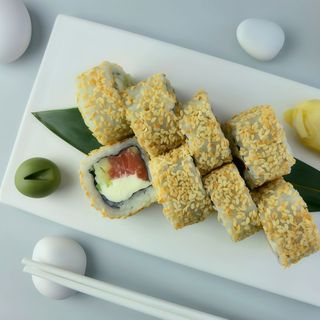 Рол з лососем слабосоленим (270г)