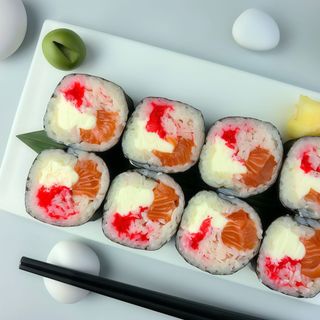 Футо з лососем та сніжним крабом (340г)