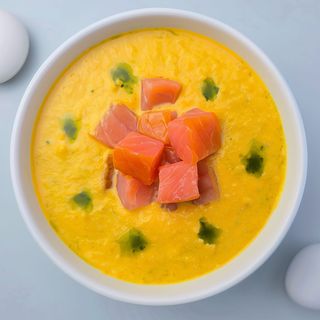 Крем-суп із лосося (400г)