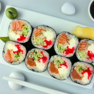 Футо з лососем та вугром (330г)