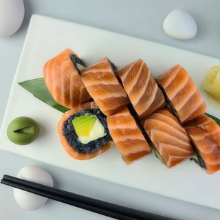 Рол Філадельфія з чорним рисом та авокадо (335г)