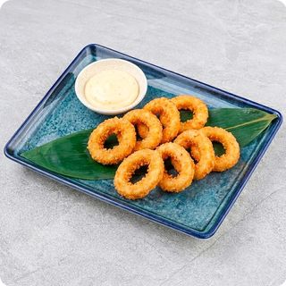 Кільця кальмара з часниковим соусом