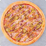 Піца Роял Чізбургер 40 см