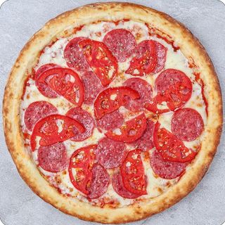 Піца Салямі з томатами 30 см