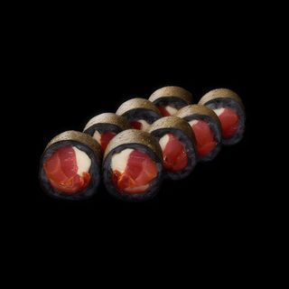 Маки БЛЕК з лососем (8шт, 120 г)