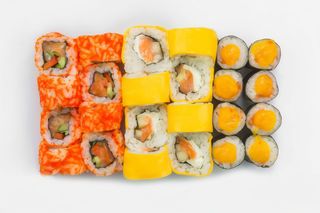 Міні сет з лососем (580г/24шт)