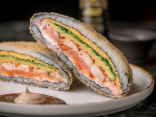 Суші-сендвіч Сендвіч Креветка панко-краб спайсі