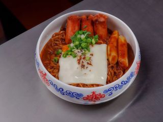 Рапокки Chapagetti З курiцей кацу