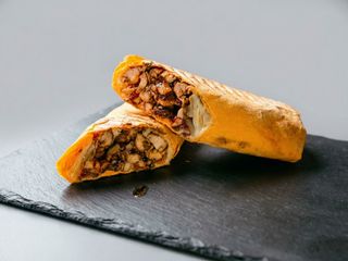 XXL з ананасом та грибами Курка(500г)