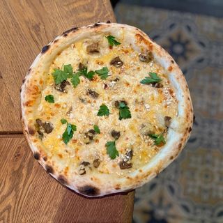 Піца Карпатська 30см