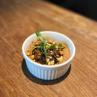 Паштет з карамелізованою цибулею