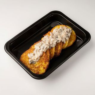 Деруни з грибним соусом (150г)