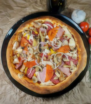 Піца Квадро Карні (700г) 