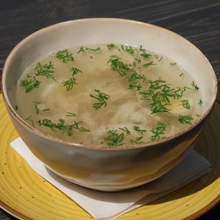 Курячий бульйон з локшиною та яйцем, 300 г